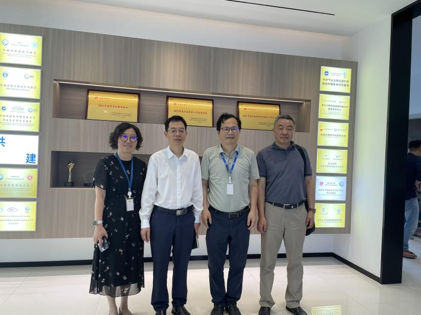 苏州科技局领导一行莅临华体会在线调研指导